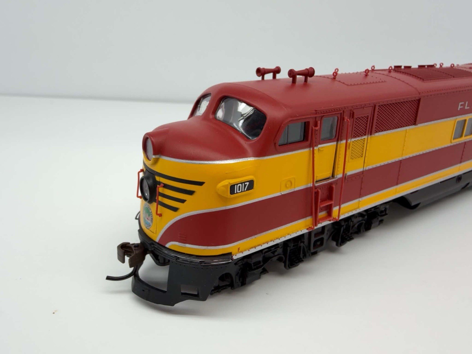 HO Proto 2000 E7 Diesel Locomotive #21079 Florida East Coast FEC #1017 A-Unit