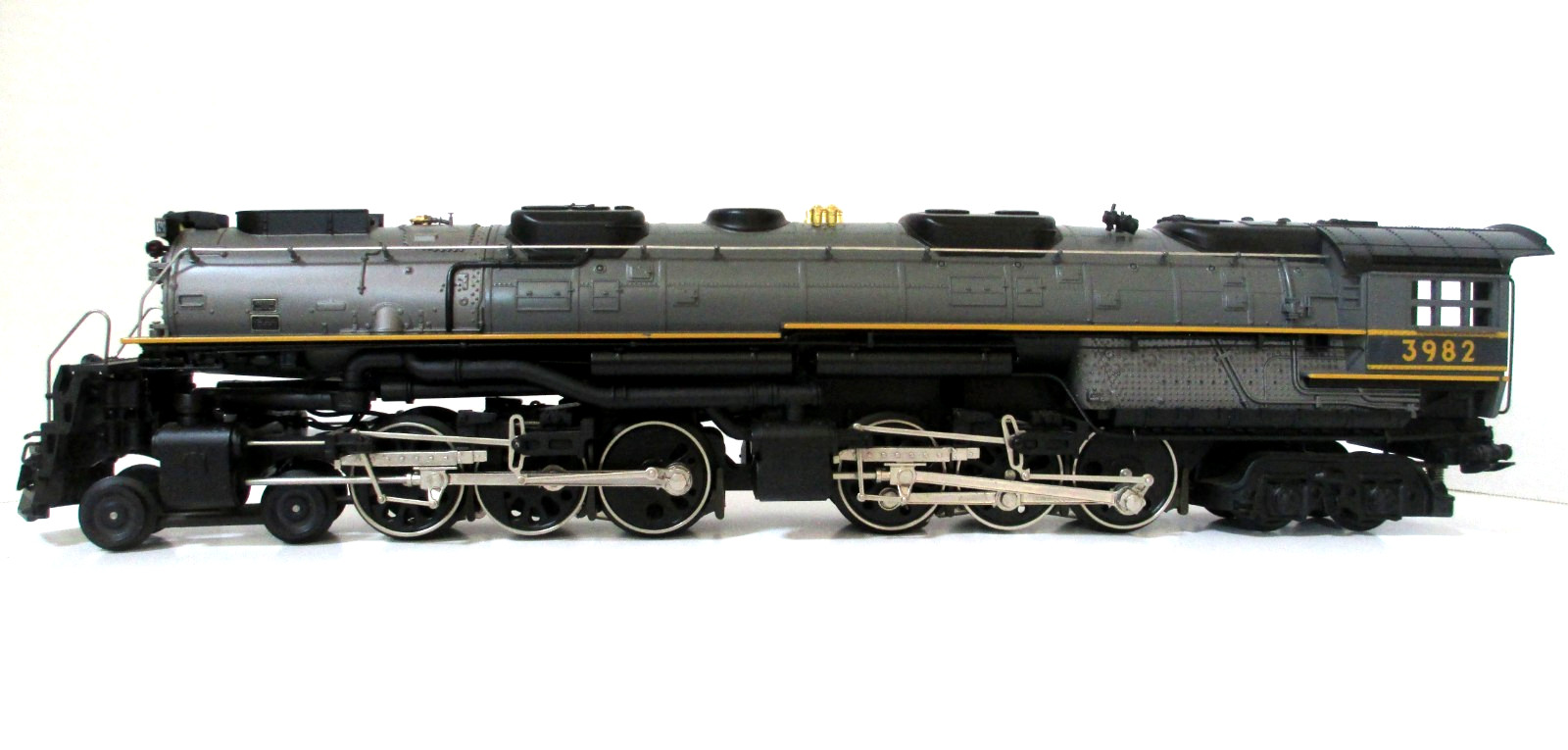 MTH Union Pacific No.3982 4-6-6-4 Die-Cast Challenger Loco & Tender P/S READ
