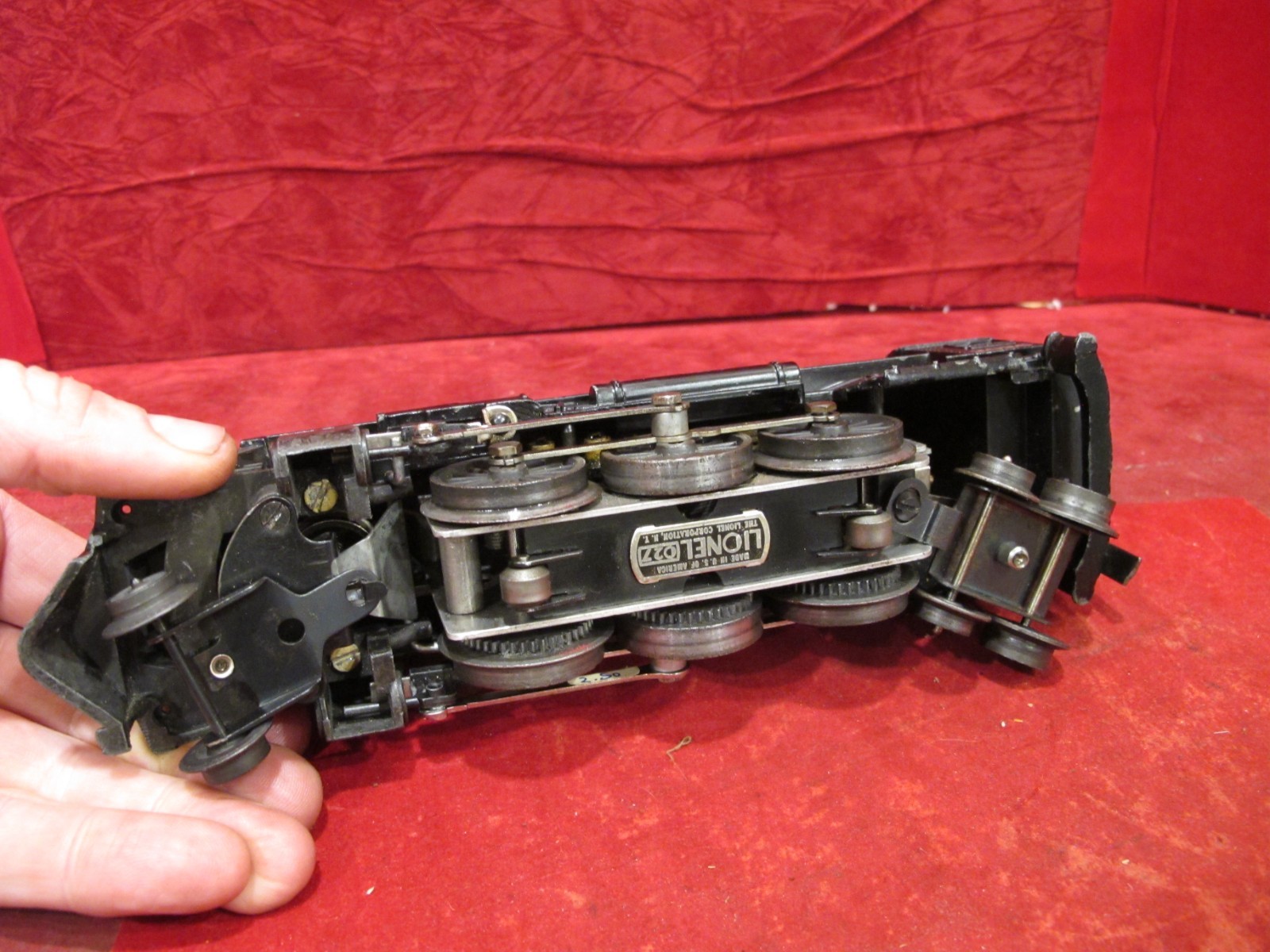 Lionel Vintage Postwar No. 2026 2-6-4 Locomotive~runs smokeS