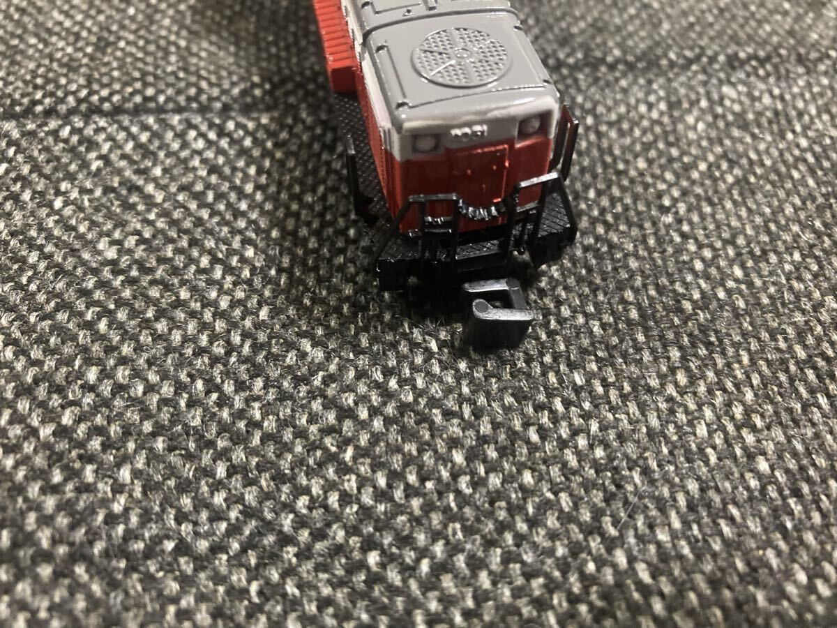 Train N Gauge DD51 Diesel Locomotive