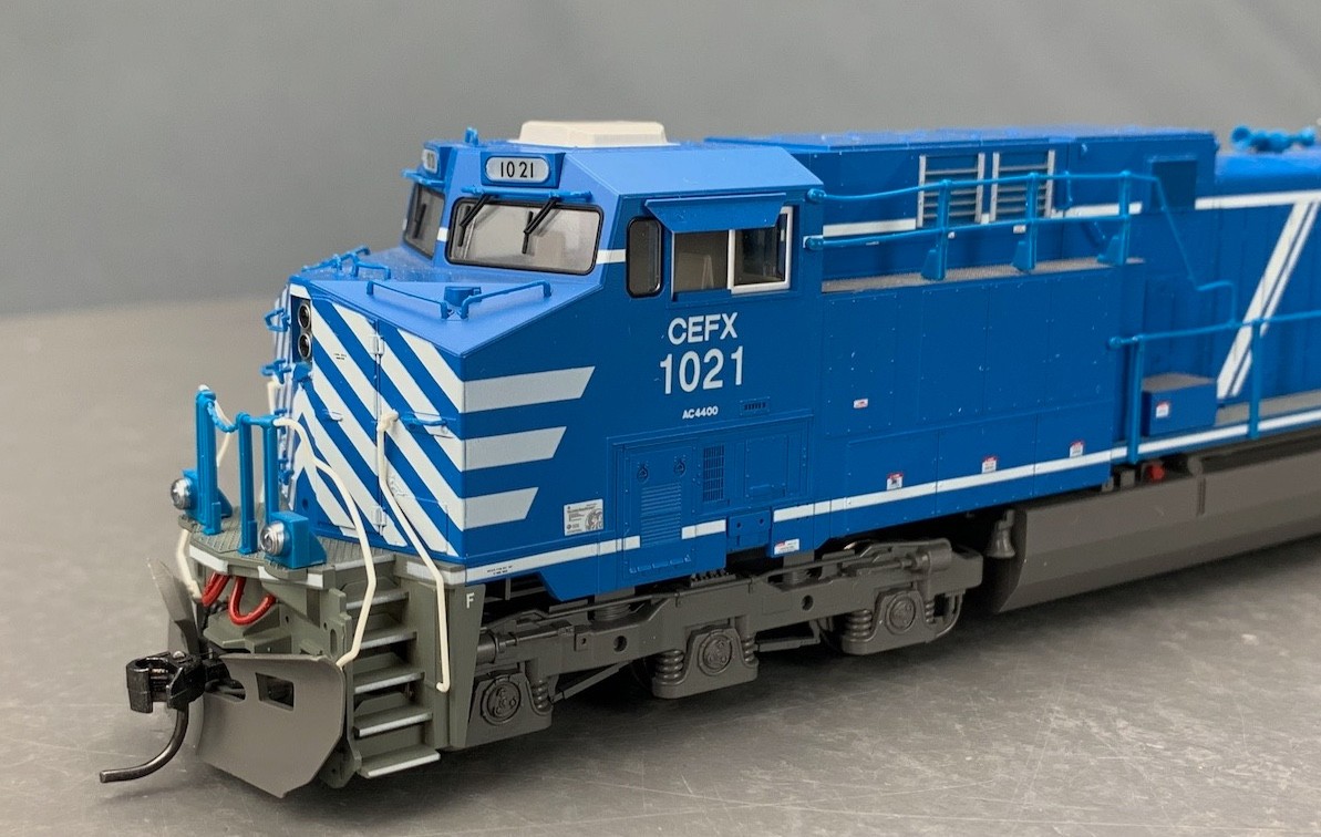 HO Kato 37-6432 AC4400CW Locomotive CEFX Leasing DCC/non-SND HO8154