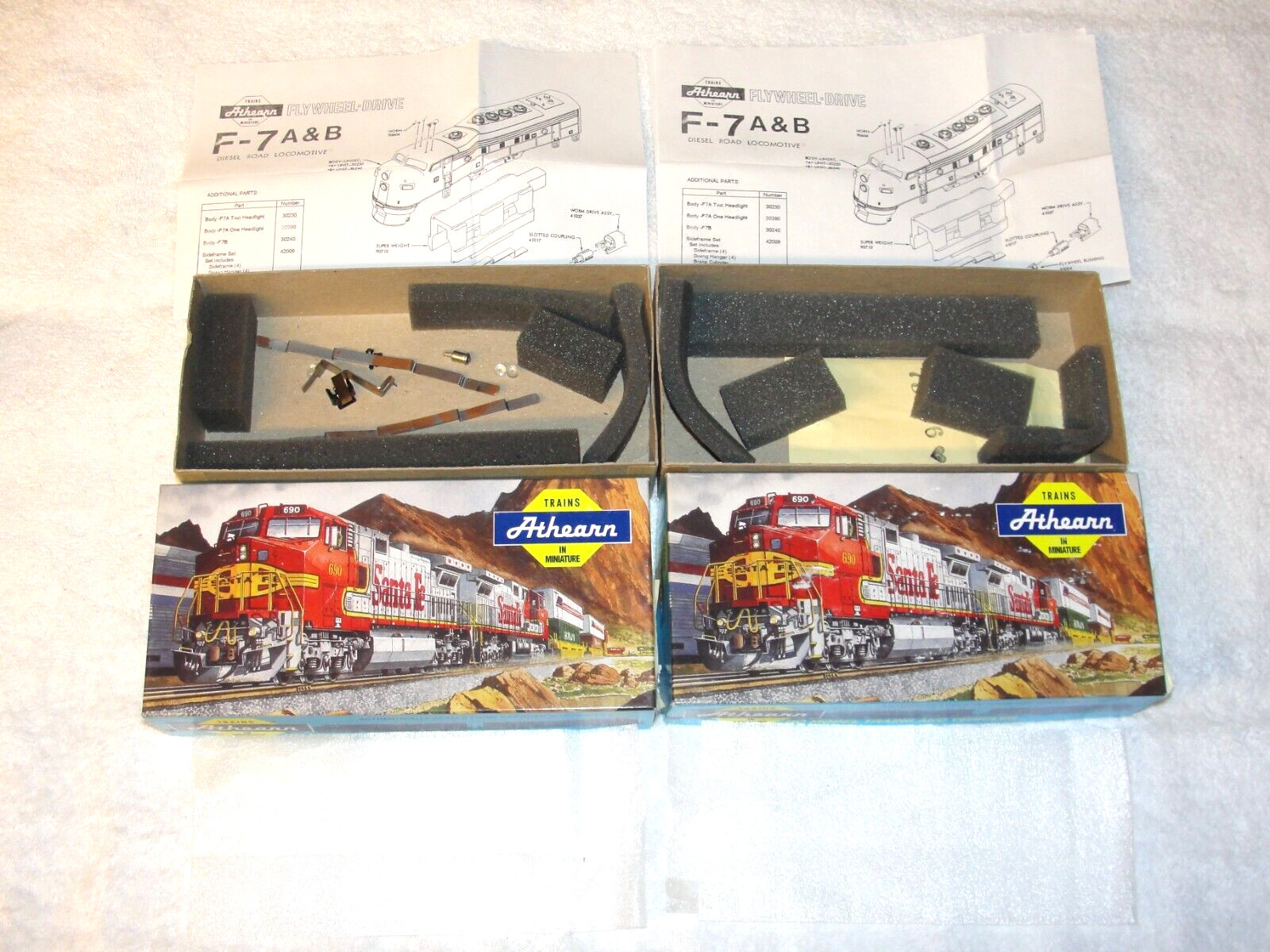 F7A & F7B VIA-Canada Locomotive Set – Both Powered & Converted to DCC,Athearn,HO