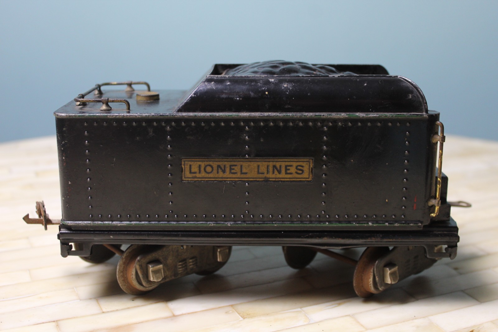 Lionel Standard Bild a Loco Gauge 2-4-0 Steam Locomotive & Tender 384E and 384T