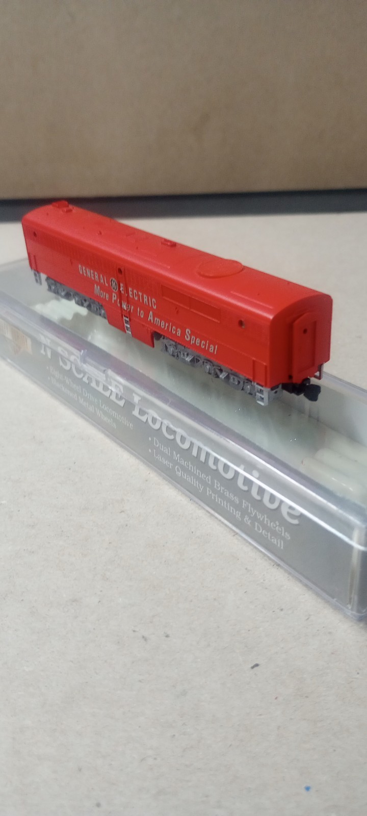 N Scale Lifelike PB Locomotive In The General Electric