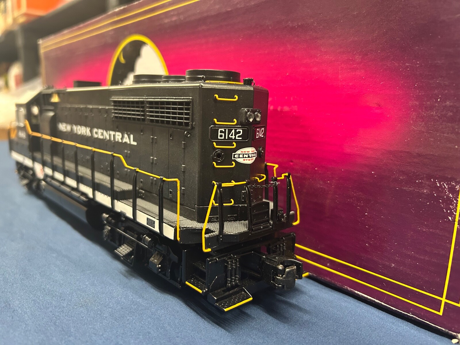 Mth New York Central #6142 GP-35 Non-Powered Diesel Engine 20-2900-3
