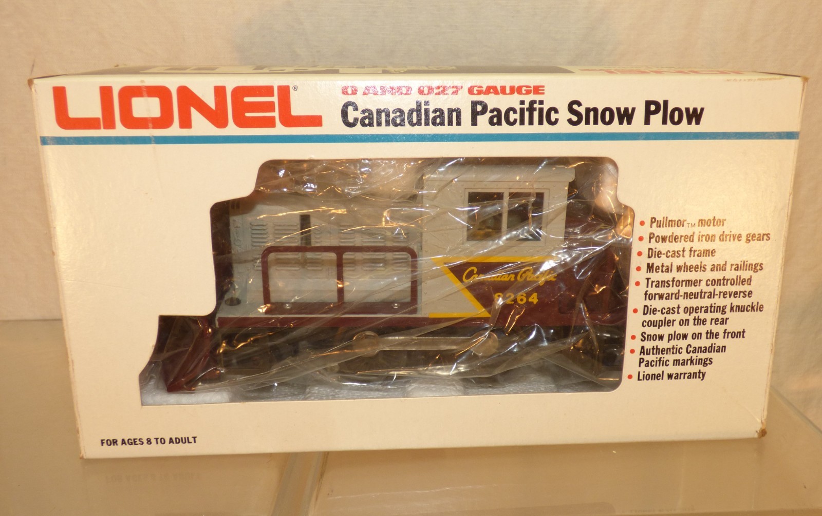 Vintage LIONEL 6-8264 Canadian Pacific SNOW PLOW Engine in Original Box