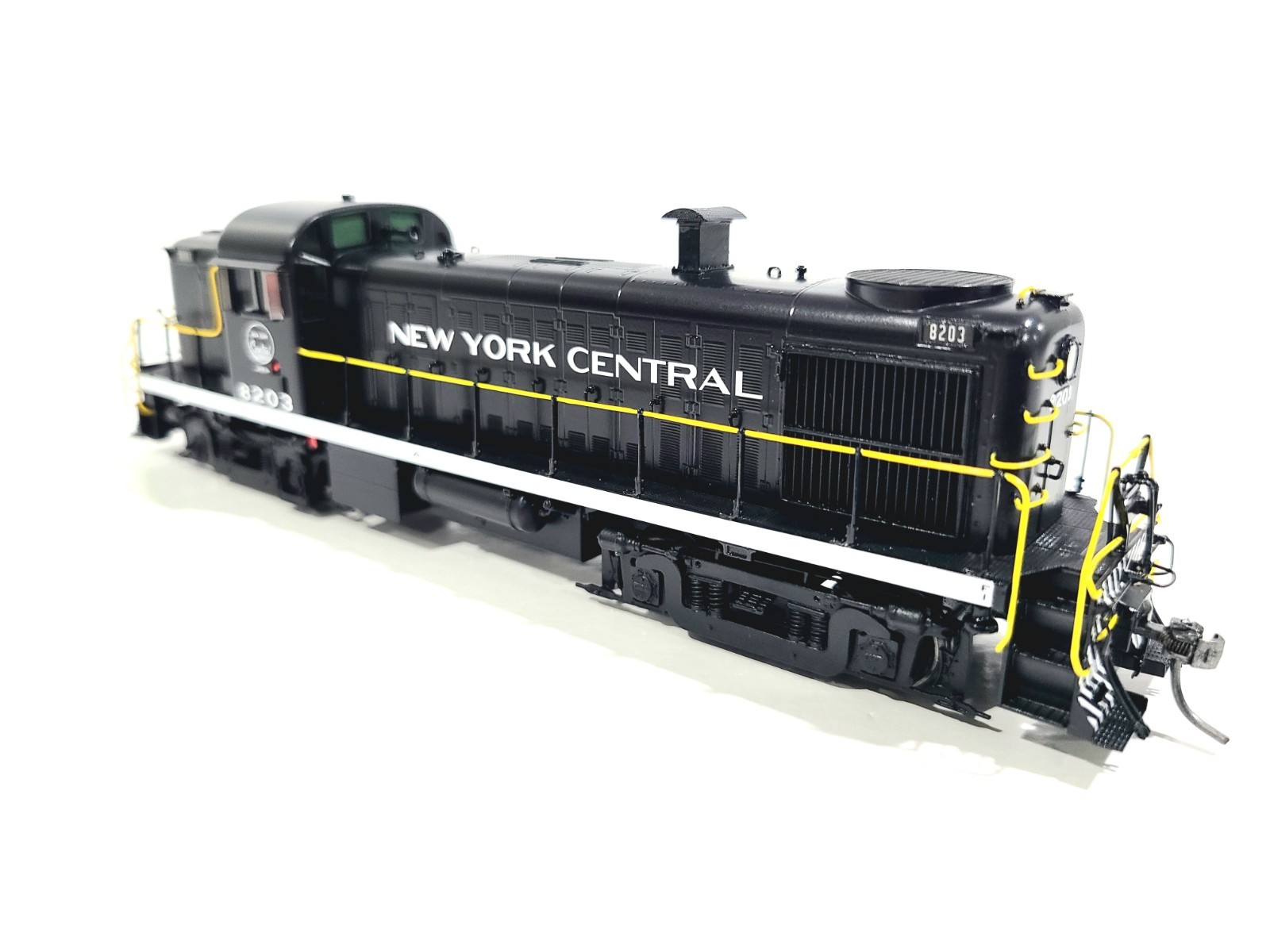 Division Point NYC Alco RS-2 New York Central #8203 HO Brass Model #DP-8815.2