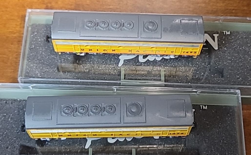 BACHMANN PLUS EMD F7 A-B-B-A UNIONPACIFIC ROAD# 1470, 1476B, 1492B, 1468 powered