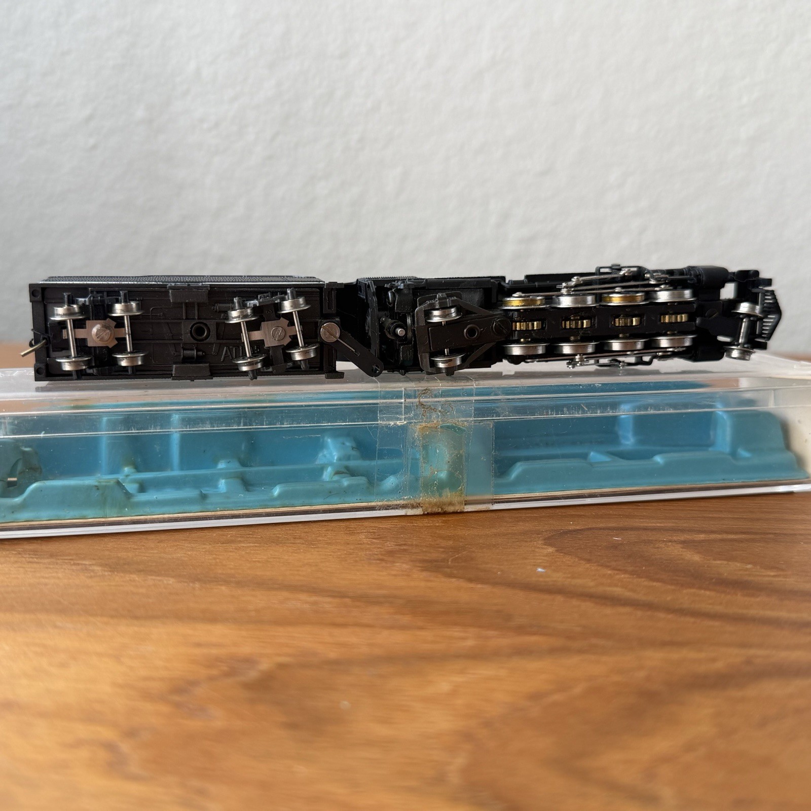 Atlas 2180 N Scale Undecorated 2-8-2 Mikado Steam Locomotive & Tender W/ Box