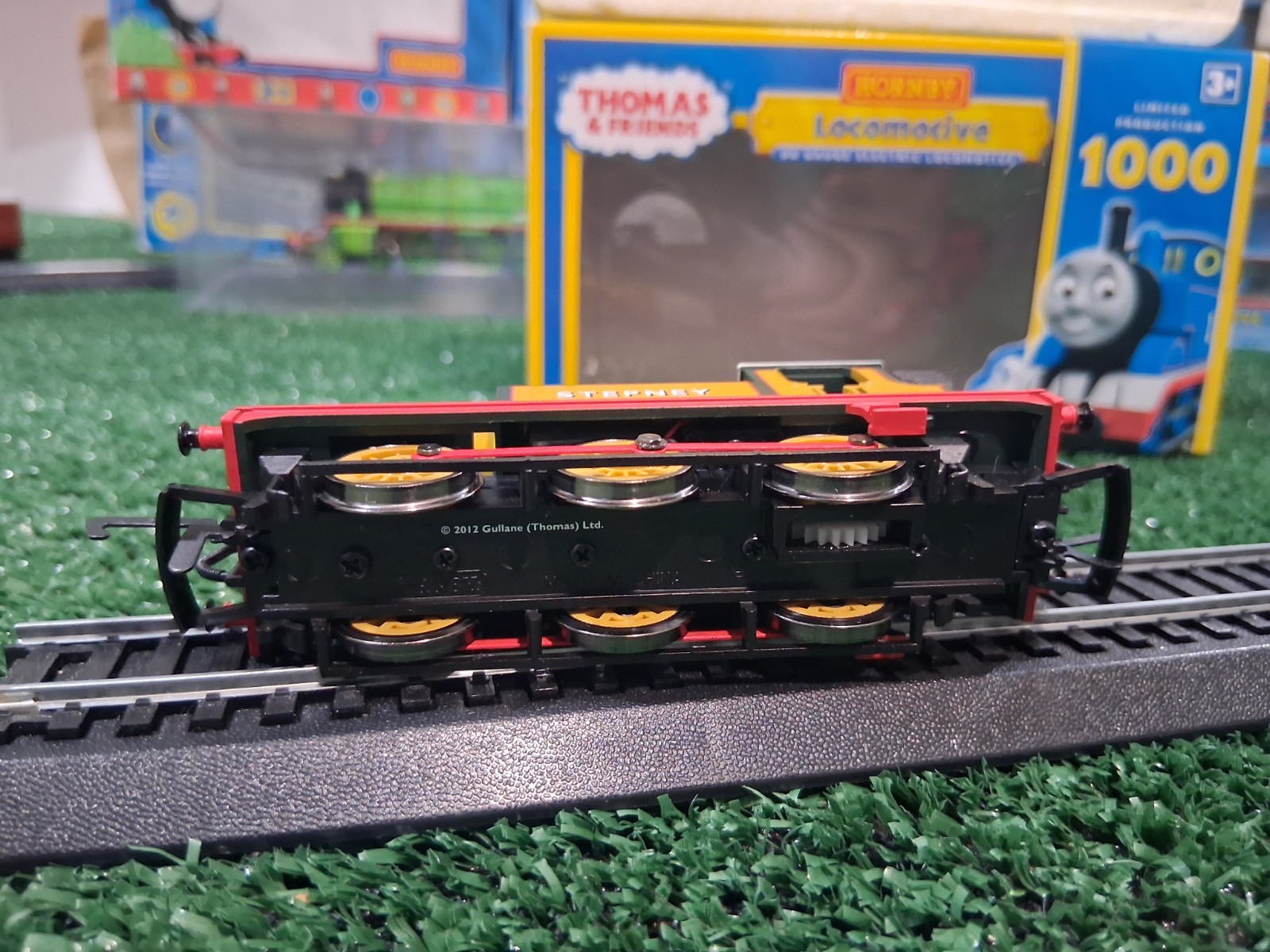 Thomas And Friends HORNBY Stepney The Bluebell Engine Boxed HO/OO GAUGE Working!