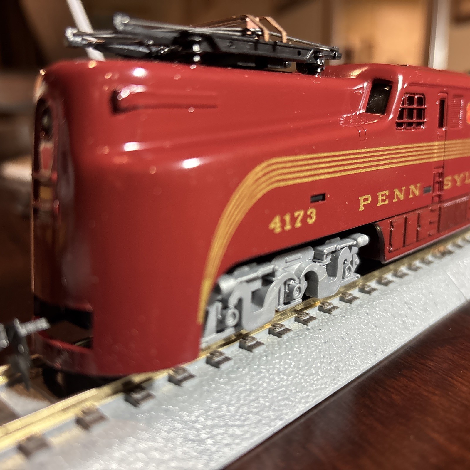 HO Scale Tyco, GG-1 Electric Locomotive, Pennsylvania, #4173 Tuscan Red 251-01