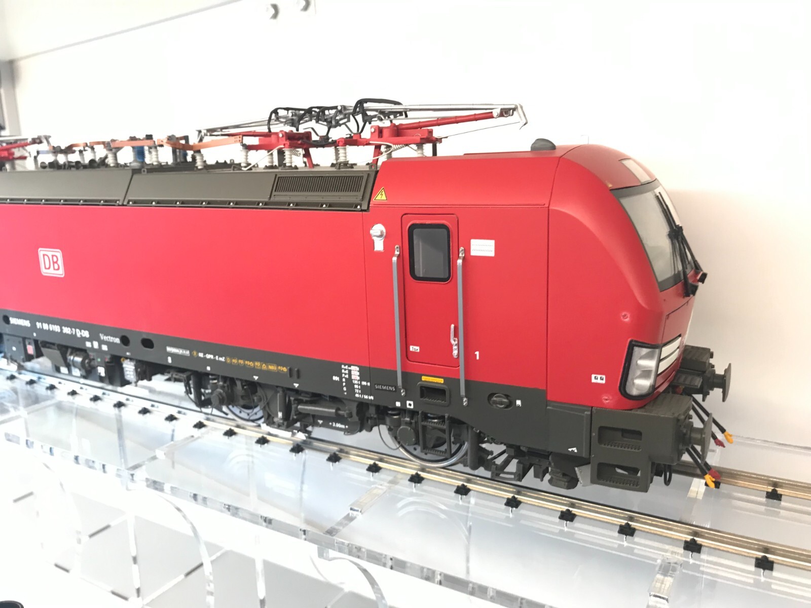 KM1 Vectron Track 1 E-Lok Limited Various Variants To Choose From For Kiss
