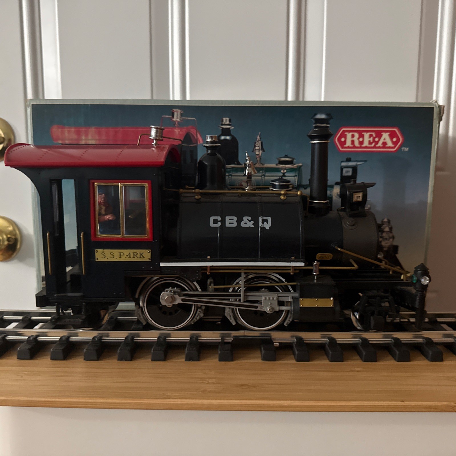 REA 2-4-2st Steam Locomotive G Scale Used CB&Q