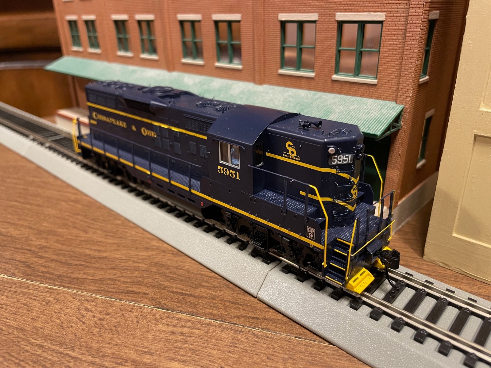 910-10494 Chesapeake & Ohio GP9 #5951 in Standard DC with detail parts added.