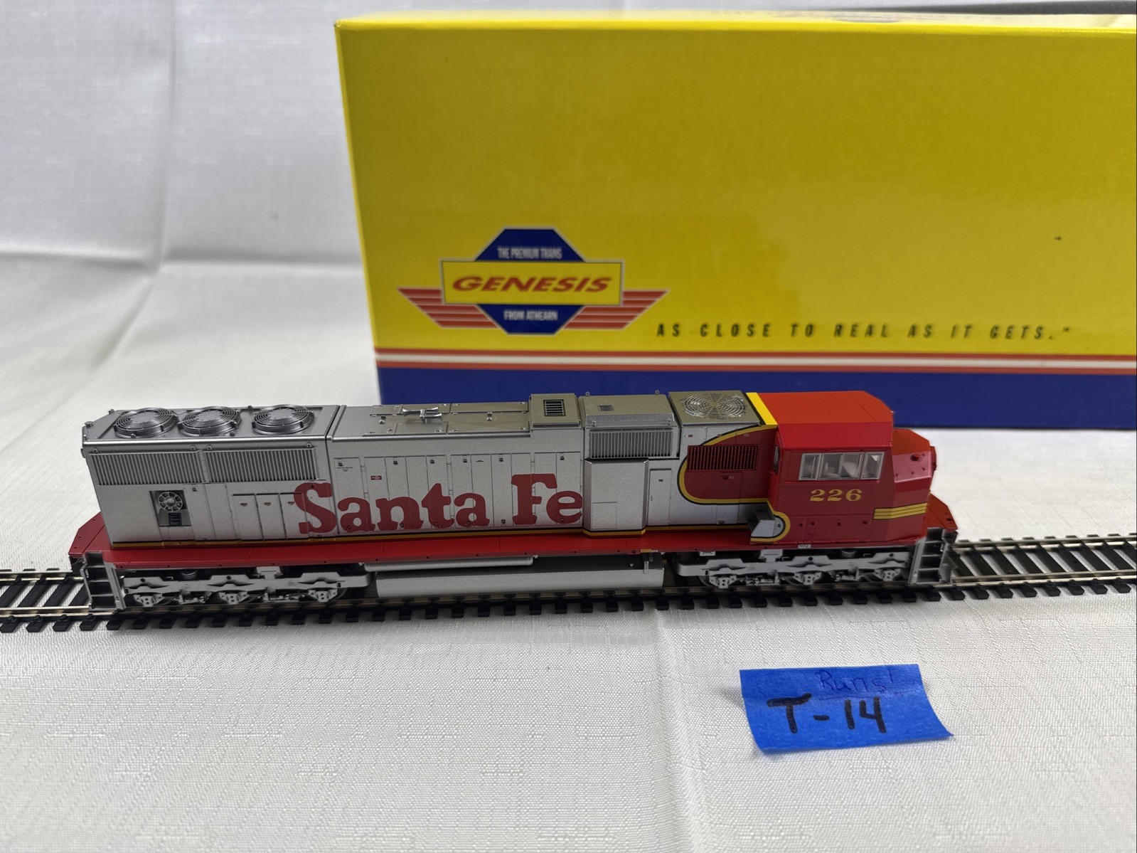 Genesis G6137 USRA 2-8-2 SD75M Santa Fe #226 from Athearn