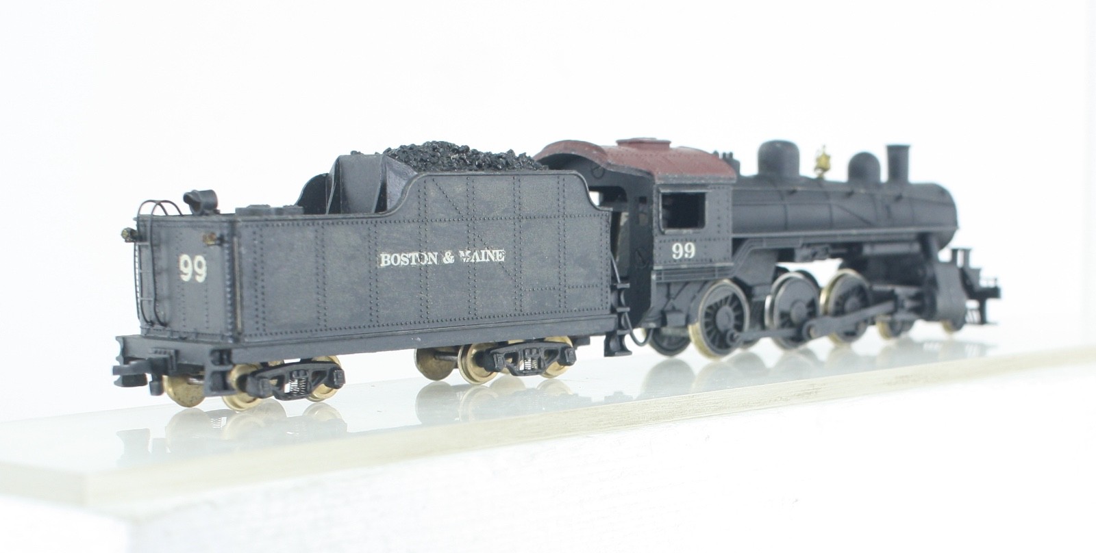 HO Scale Varney Boston & Maine 4-6-0 Locomotive & Tender Runs Excellent