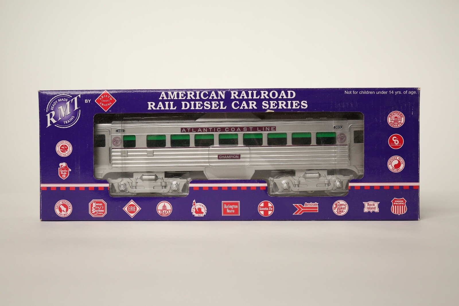 RMT O Gauge Atlantic Coast Line RDC Buddy Locomotive #303 92569-1