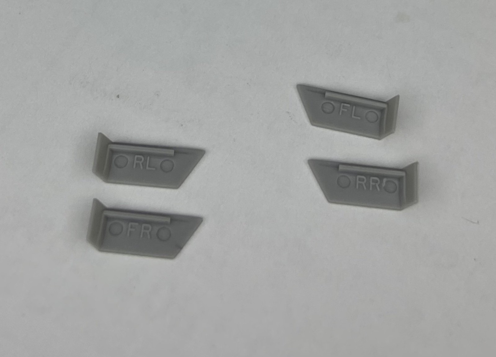 Athearn HO SW1500, SW1000 Locomotive Part# 95876 Stepwell Gussets (Plastic) New