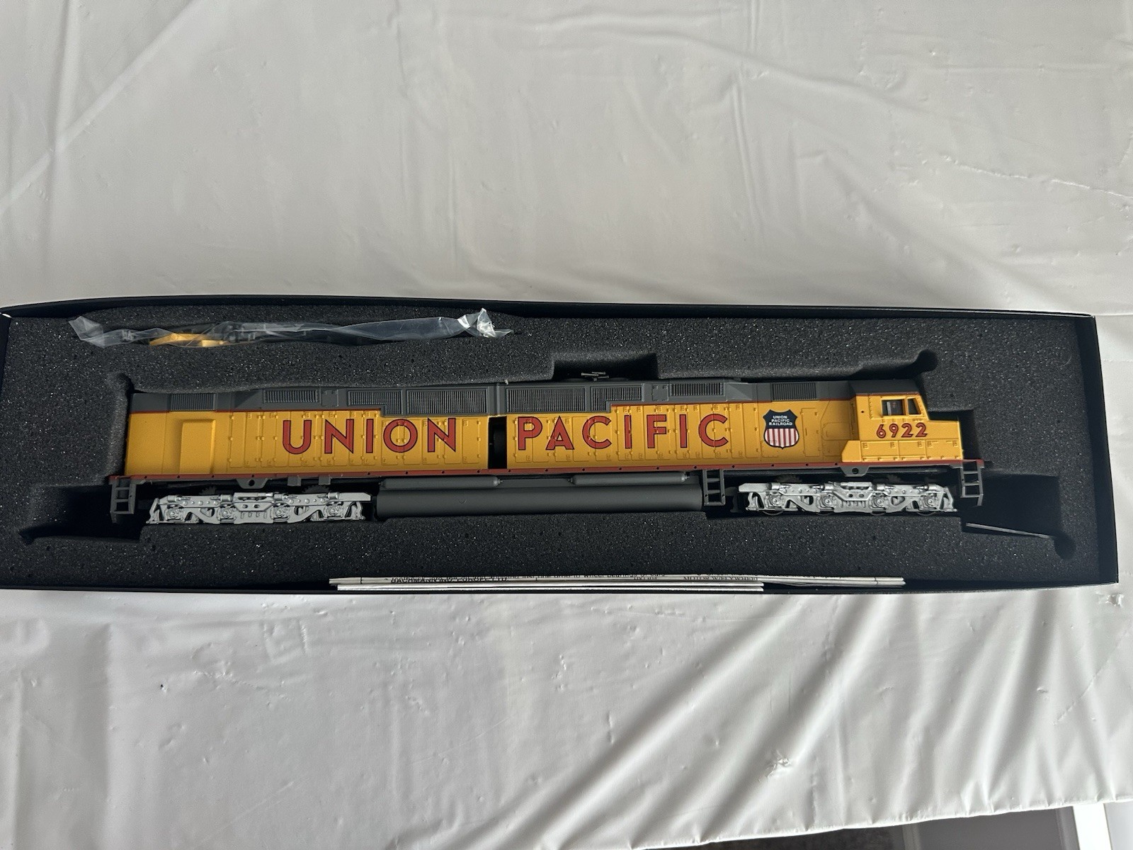 Bachmann Spectrum 81303 HO Scale EMD DD40Ax Union Pacific #6922 NIB