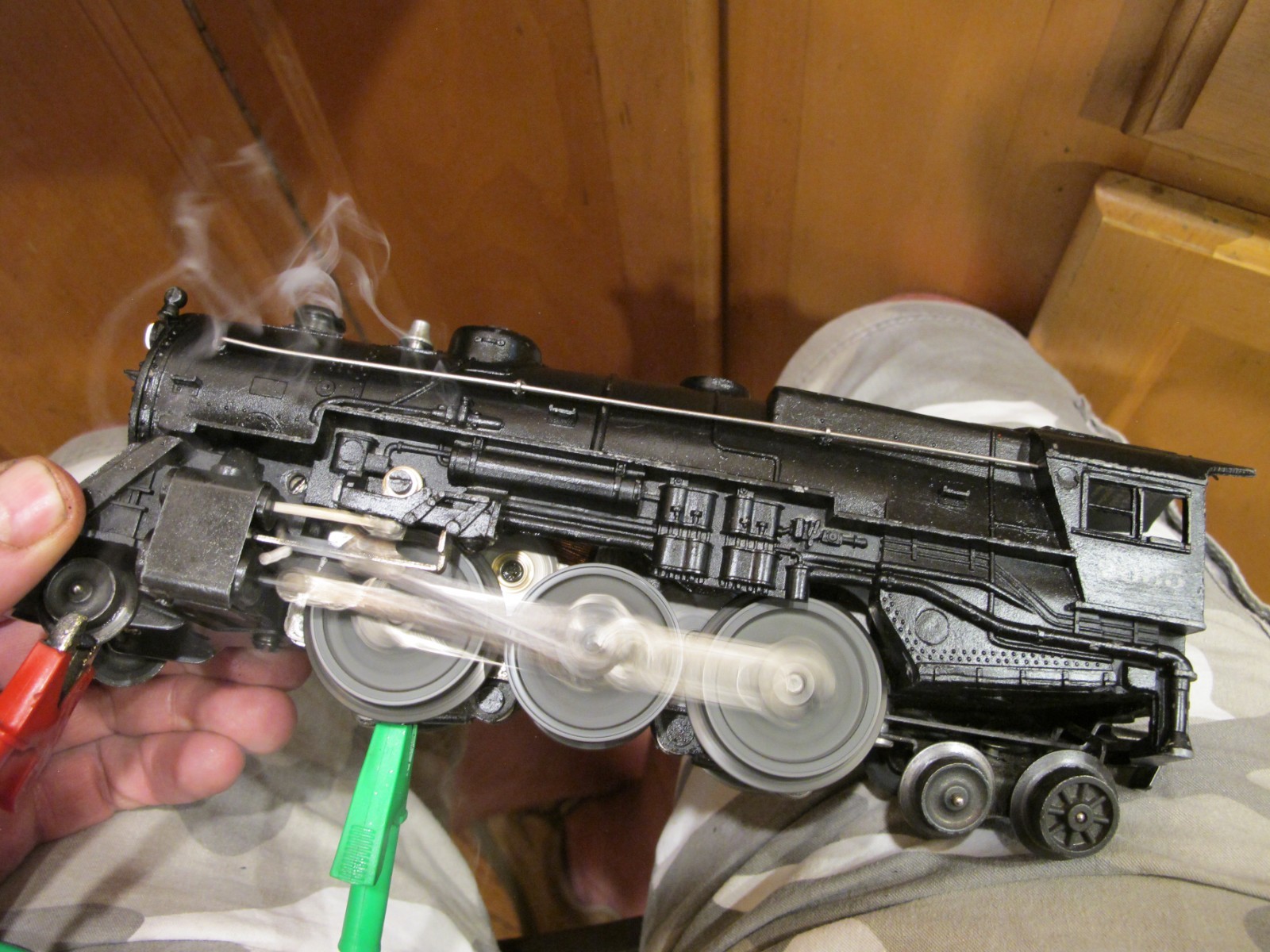 Lionel O Gauge 2035 K-4 Pacific 2-6-4 Steam Locomotive TESTED RUNS,LIGHTS,SMOKES