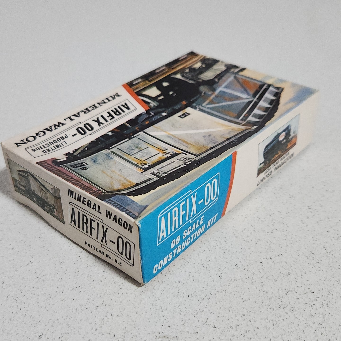 AIRFIX MINERAL WAGON OO SCALE CONSTRUCTION KIT TRAIN Vintage Locomotive