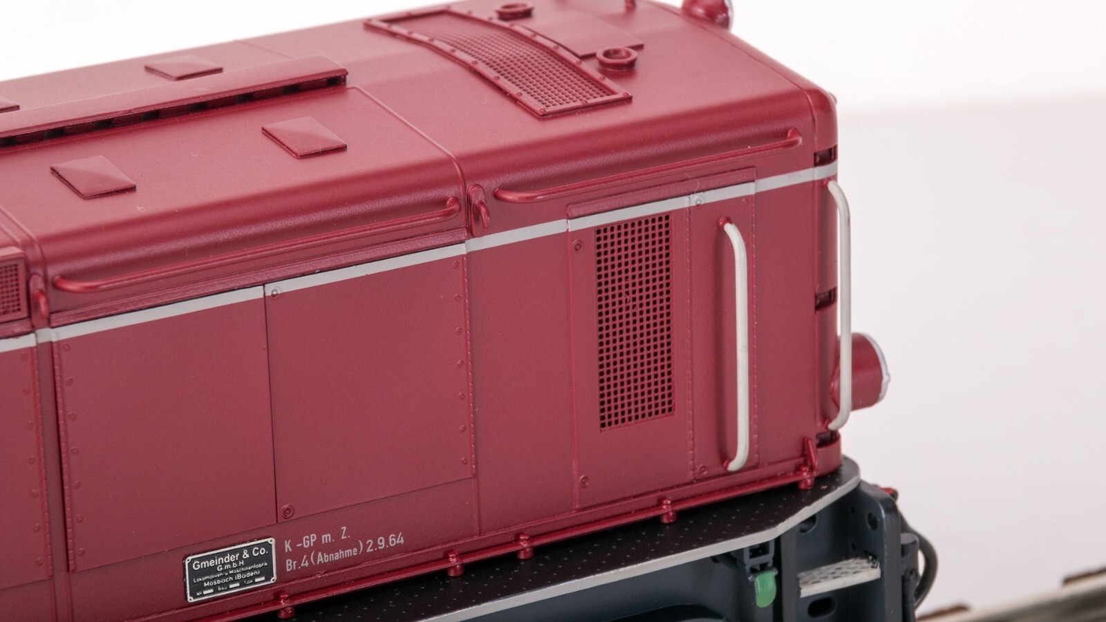 KM1 V51 Narrow Gauge 1e Diesel Locomotive Digital Sound Various Fine Scale