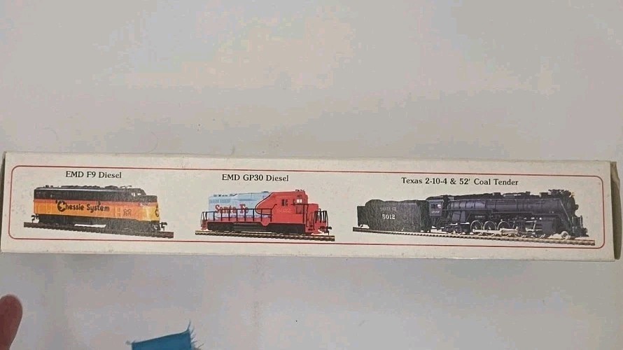 Bachmann HO Union Pacific GE U36B 0625 Diesel Locomotive No. 824 RUNS/LIGHTS C-7