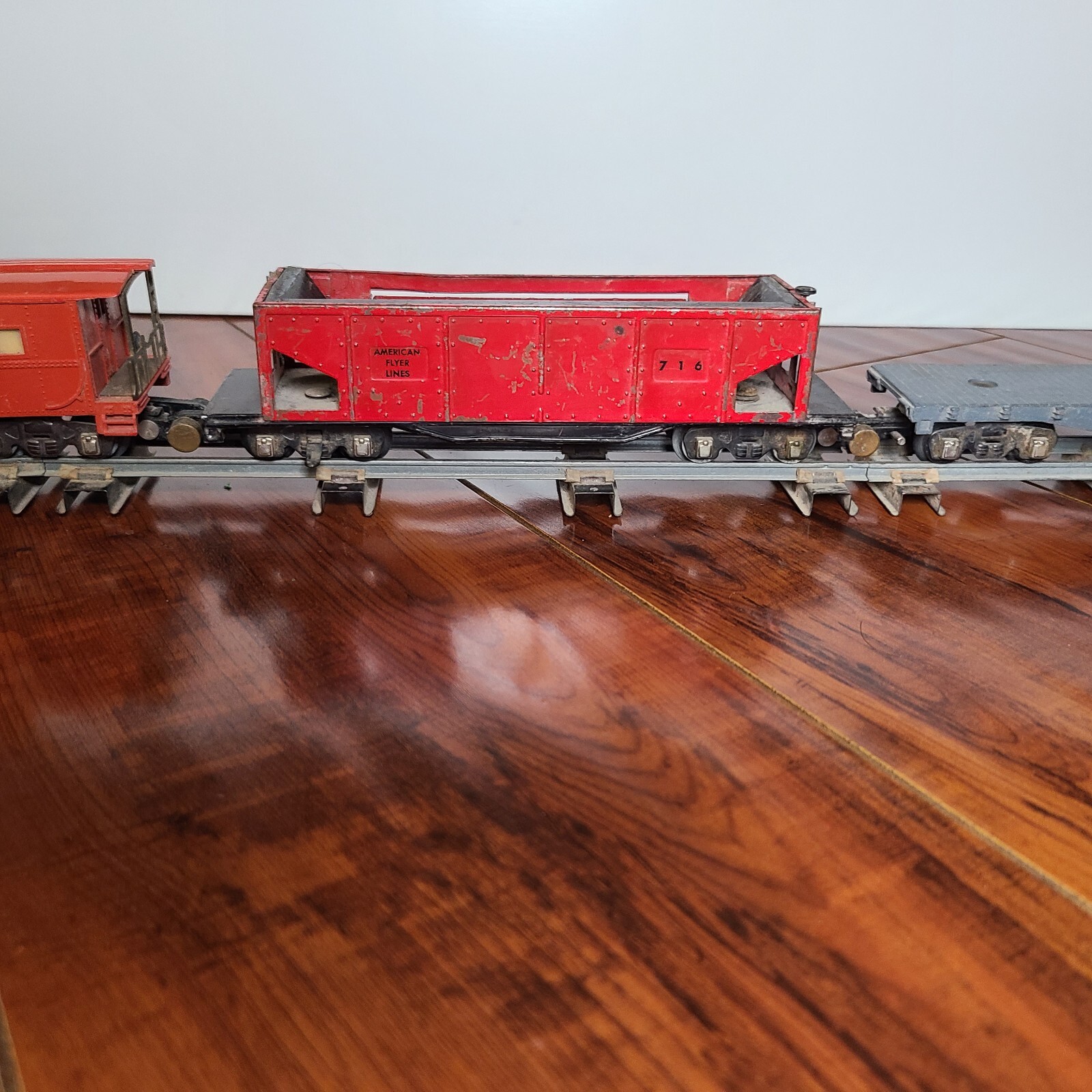 ANTIQUE 1940’s AMERICAN FLYER 322 4-6-4 STEAM LOCOMOTIVE & TENDER + TRACKS