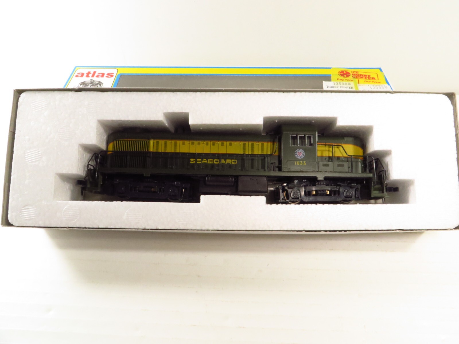 Atlas HO 8153 RS-3 Diesel Loco Seaboard Air Line #1633, Made in Japan, NEW, RARE