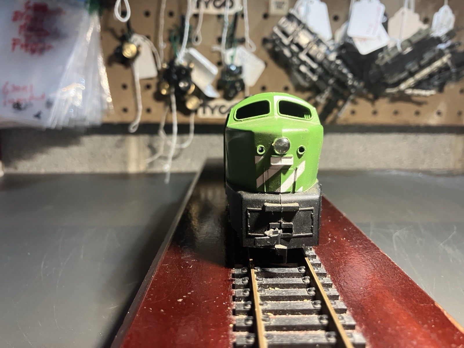 TYCO HO Baldwin Shark 415 Burlington Northern Dummy