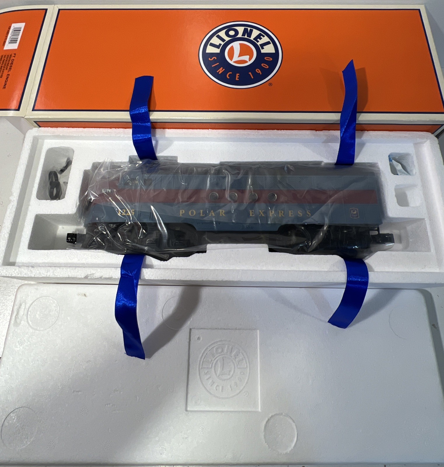 Lionel 6-38250 O Gauge The Polar Express FT Diesel Engine #1225 In Box Excellent