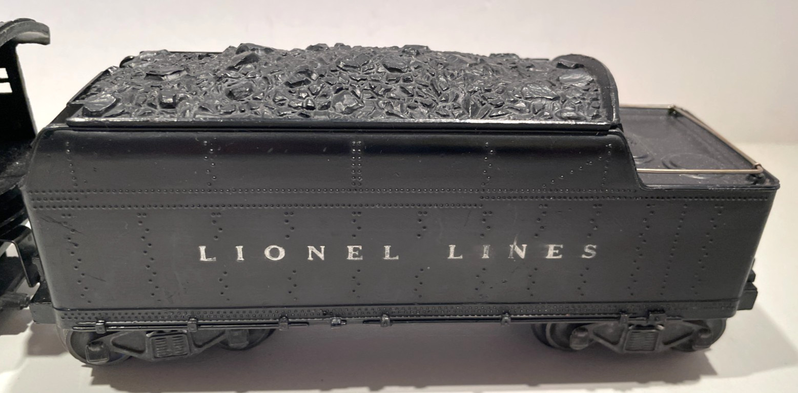 Vintage Lionel O Gauge 224 2-6-2 Steam Locomotive & Tender 2466W