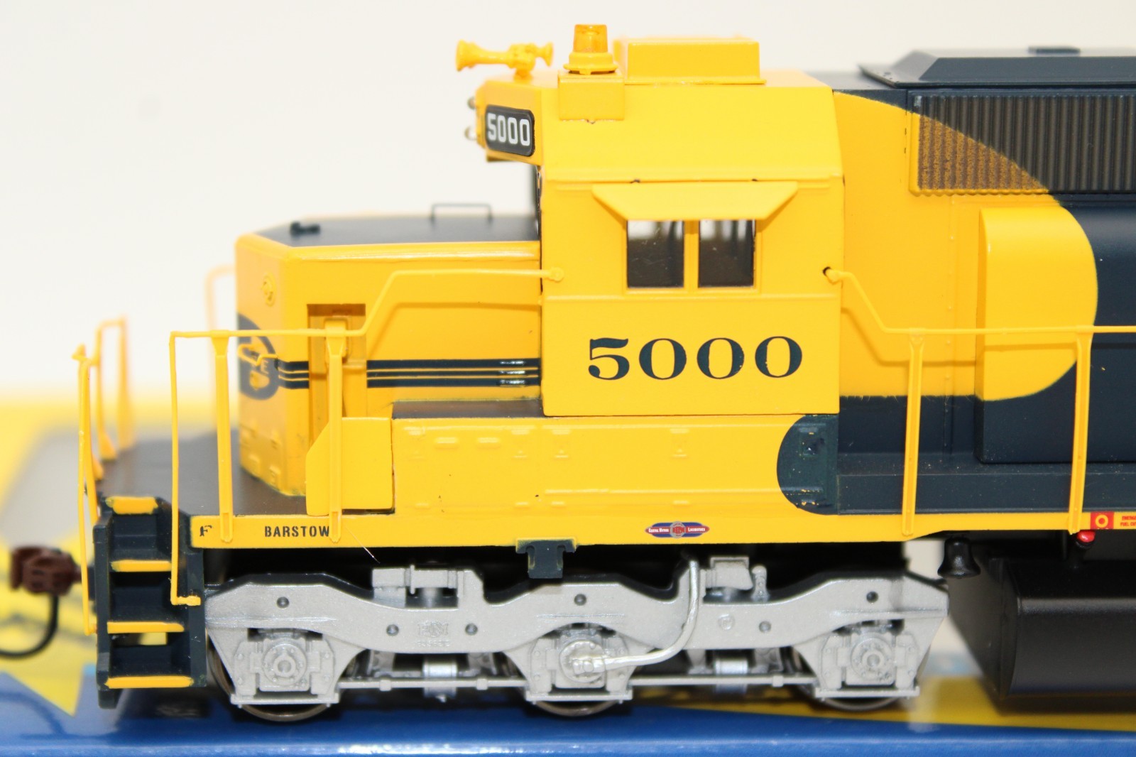 Athearn HO Scale ATSF Santa Fe EMD SD40 Diesel Locomotive #5000 NOS DCC Ready
