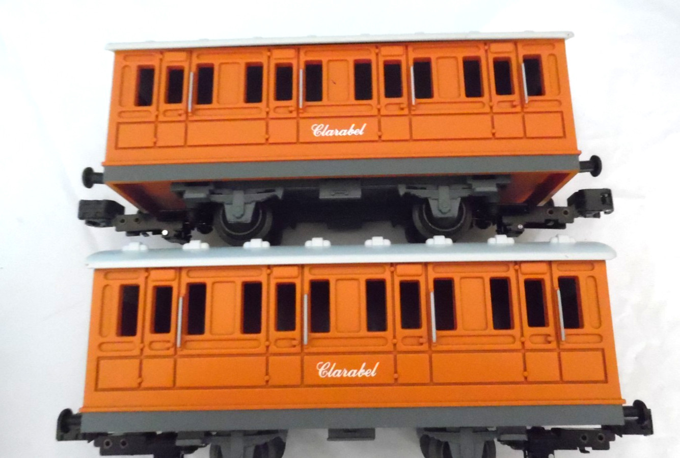 Lionel Thomas & Friends Train Engine w/ 2-Annie & 2-Clarabel Cars, O Gauge