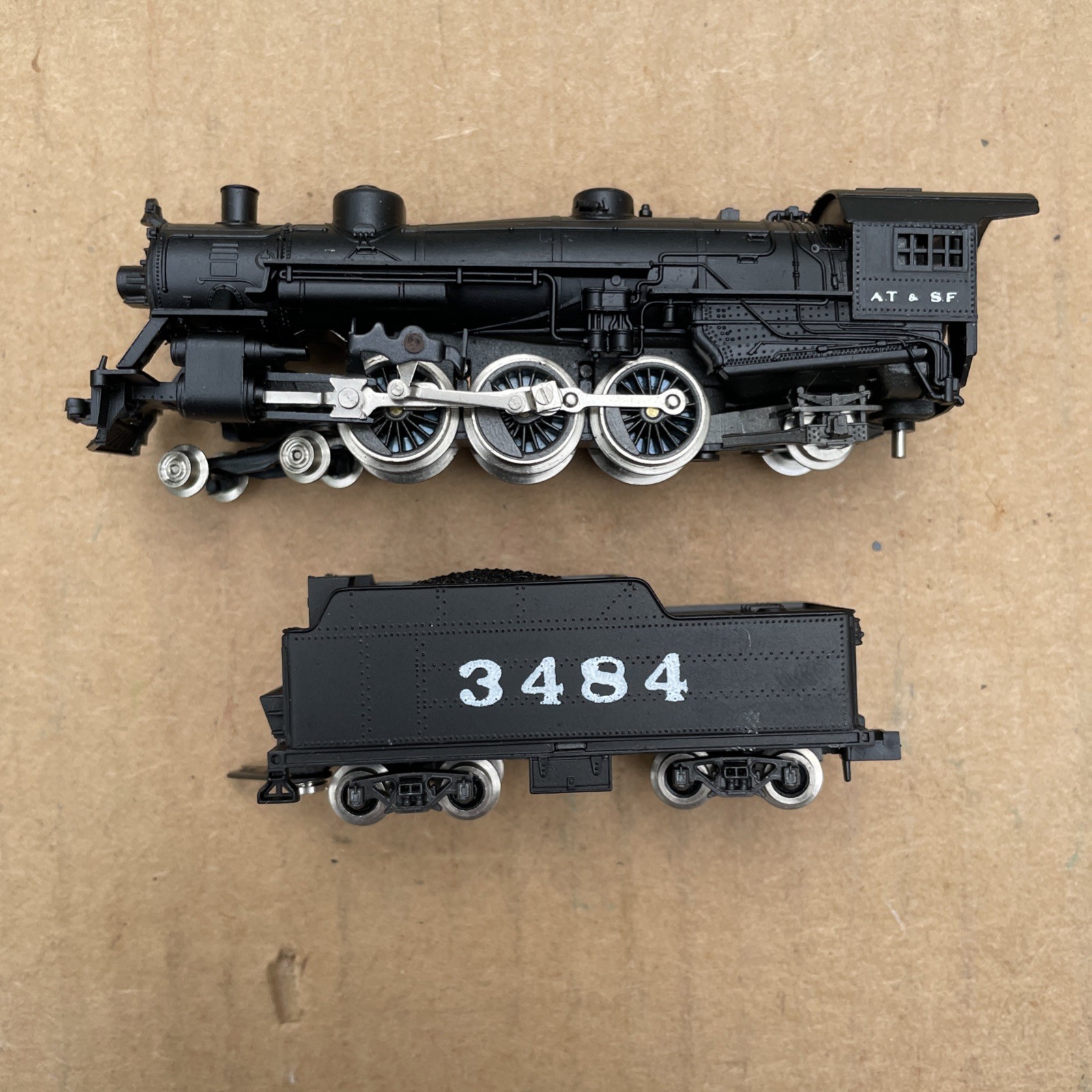 Atlas N Scale. AT & SF #3484