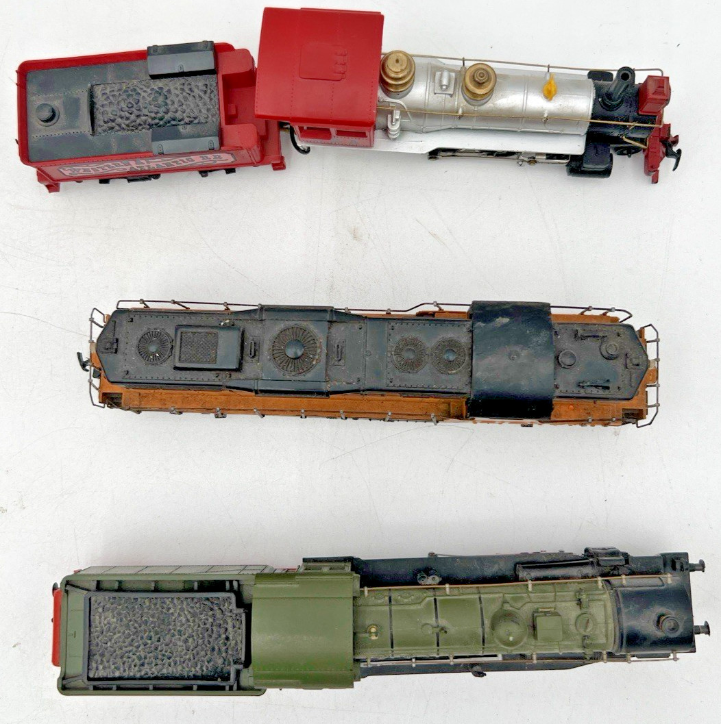 6 LOCOMOTIVES C.B. & Q 5601, BN 9987, MILWAUKEE RD, DURANGO 5628 + EXTRAS