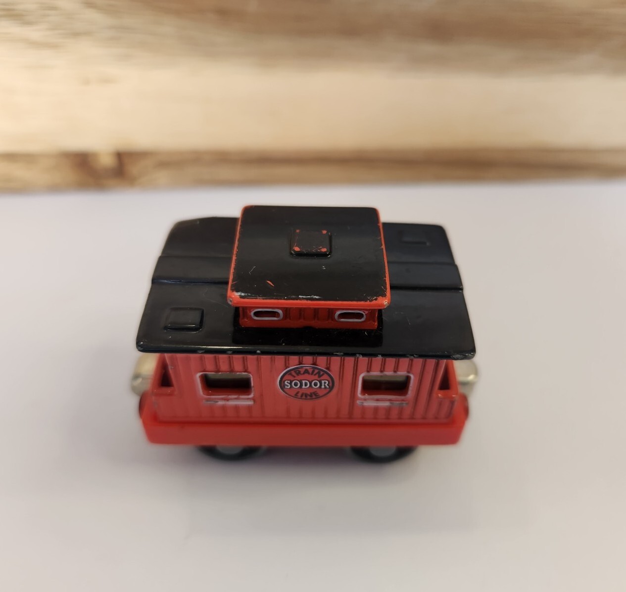 Thomas And Friends Diecast Sodor Train Line Caboose Magnetic 2002 Learning Curve