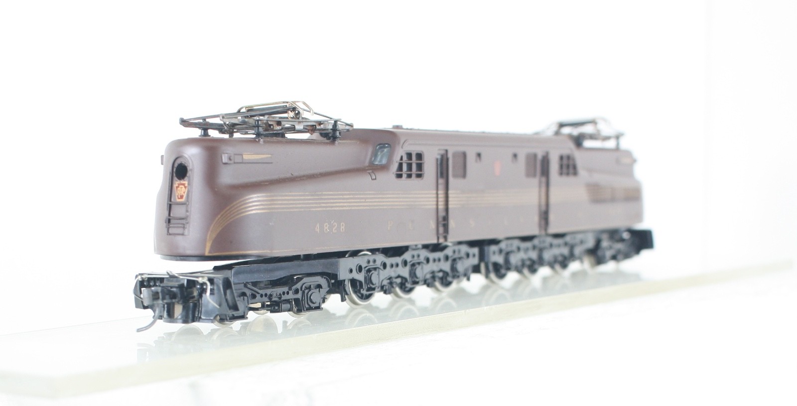 HO Scale IHC Pennsylvania Railroad GG1 Electric Dual Motor PRR 4828 Kadees