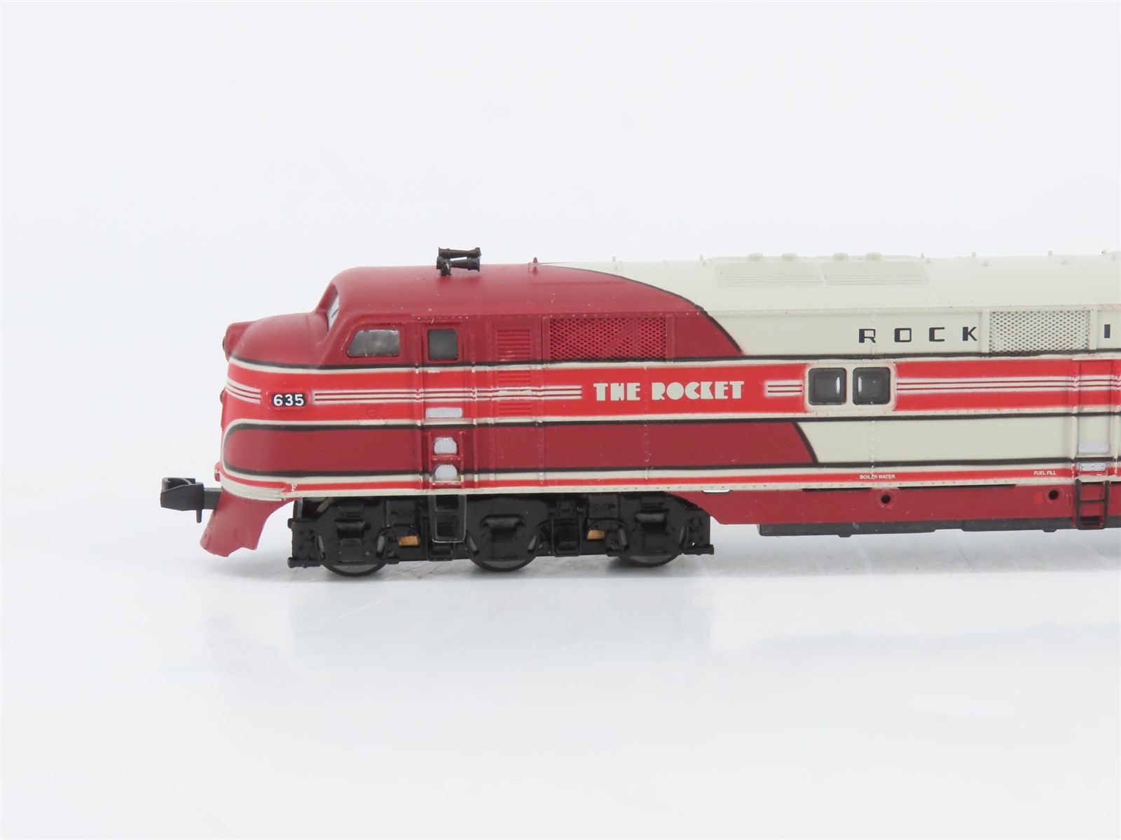 N Scale Life-Like 7016 RI Rock Island “Rocket” EMD E7A Diesel Locomotive #635
