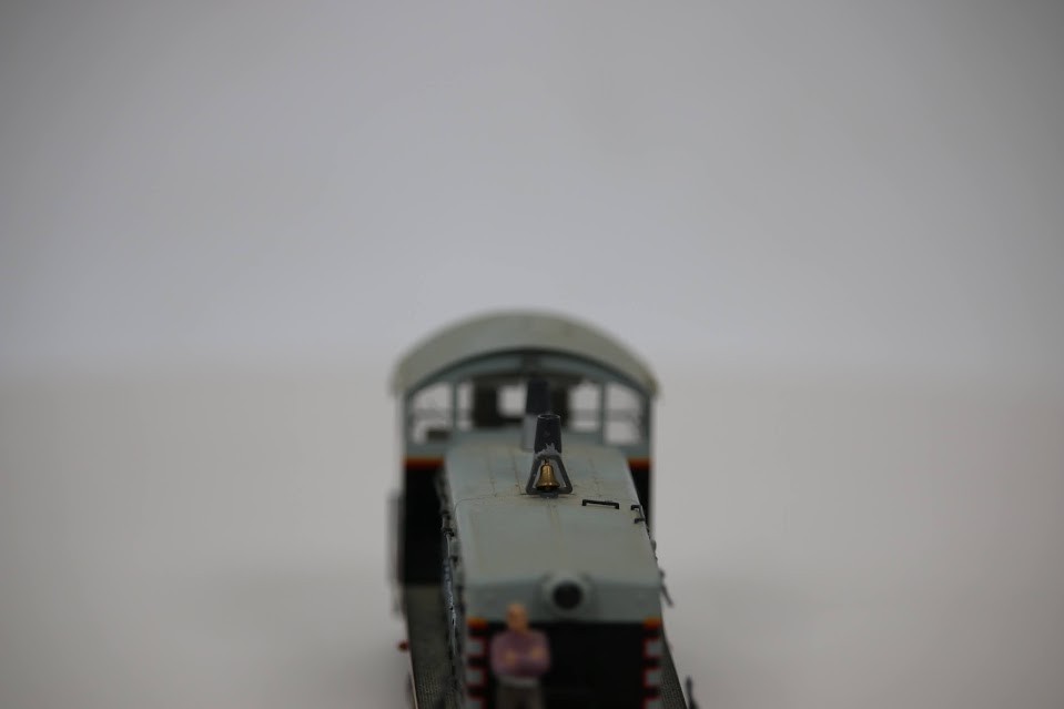 Kato 37-10G HO CB&Q Burlington Route EMD NW2 #9211 Diesel Locomotive EX Runs