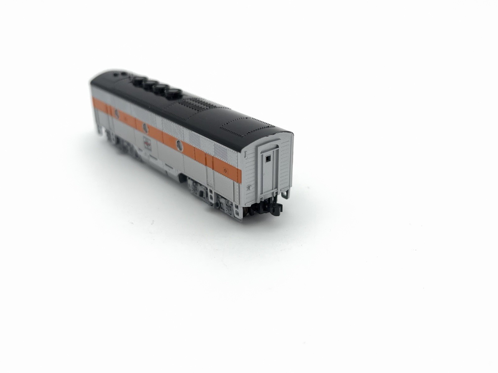 KATO – N – WP Western Pacific F3A/F3B Diesel Set #801A -Train 176-1204, 176-1208