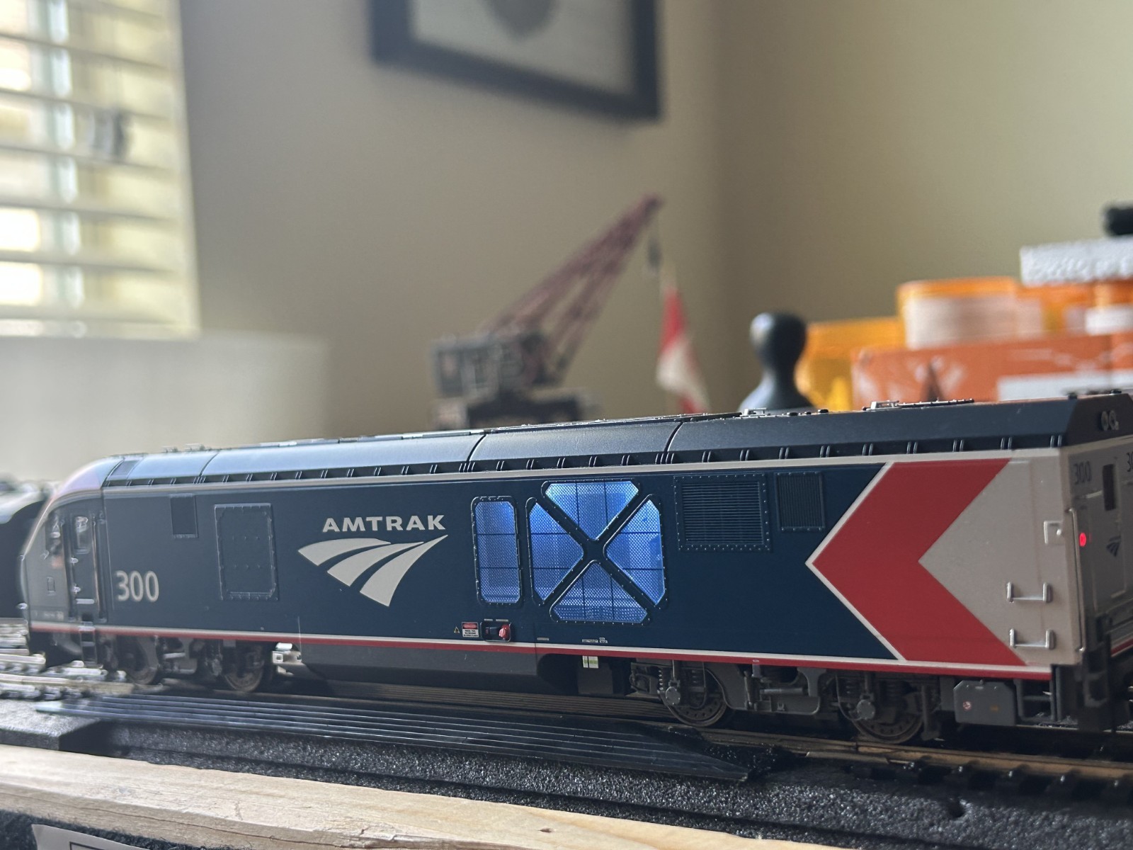 Bachmann HO 68301 Siemens ALC-42 Charger Amtrak Phase VI #300 DCC Sound TESTED