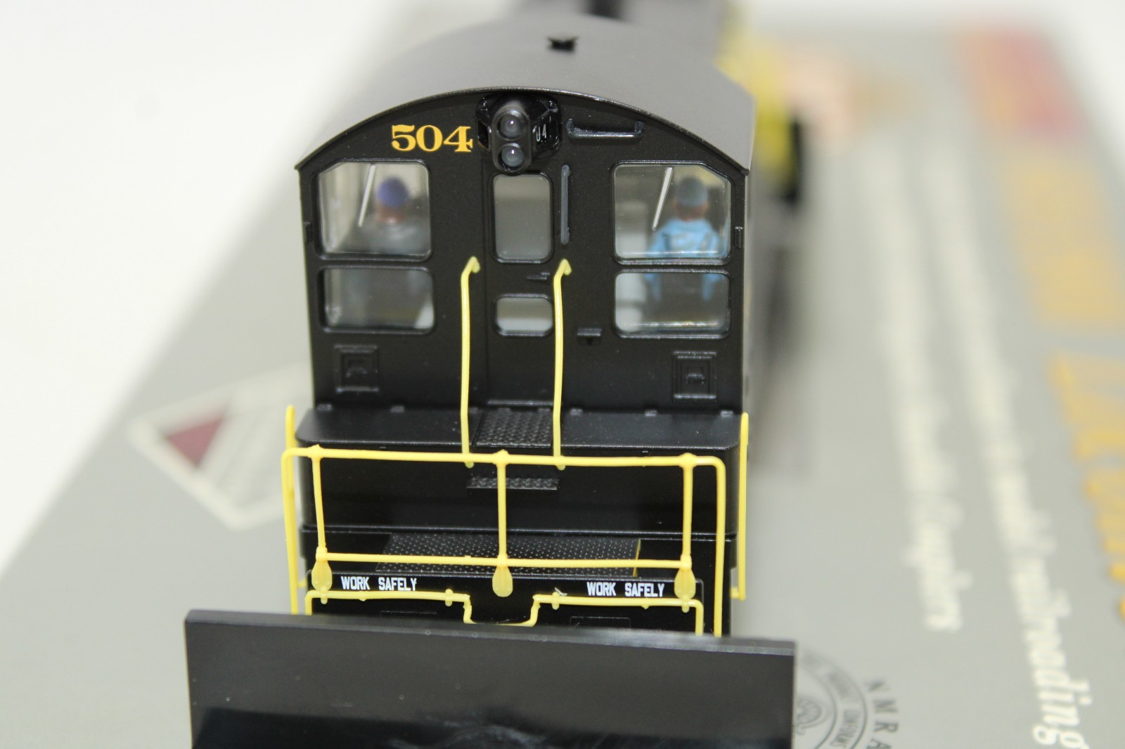 Walthers Proto HO Scale DL&W Lackawanna SW8 Diesel Locomotive #504 DCC