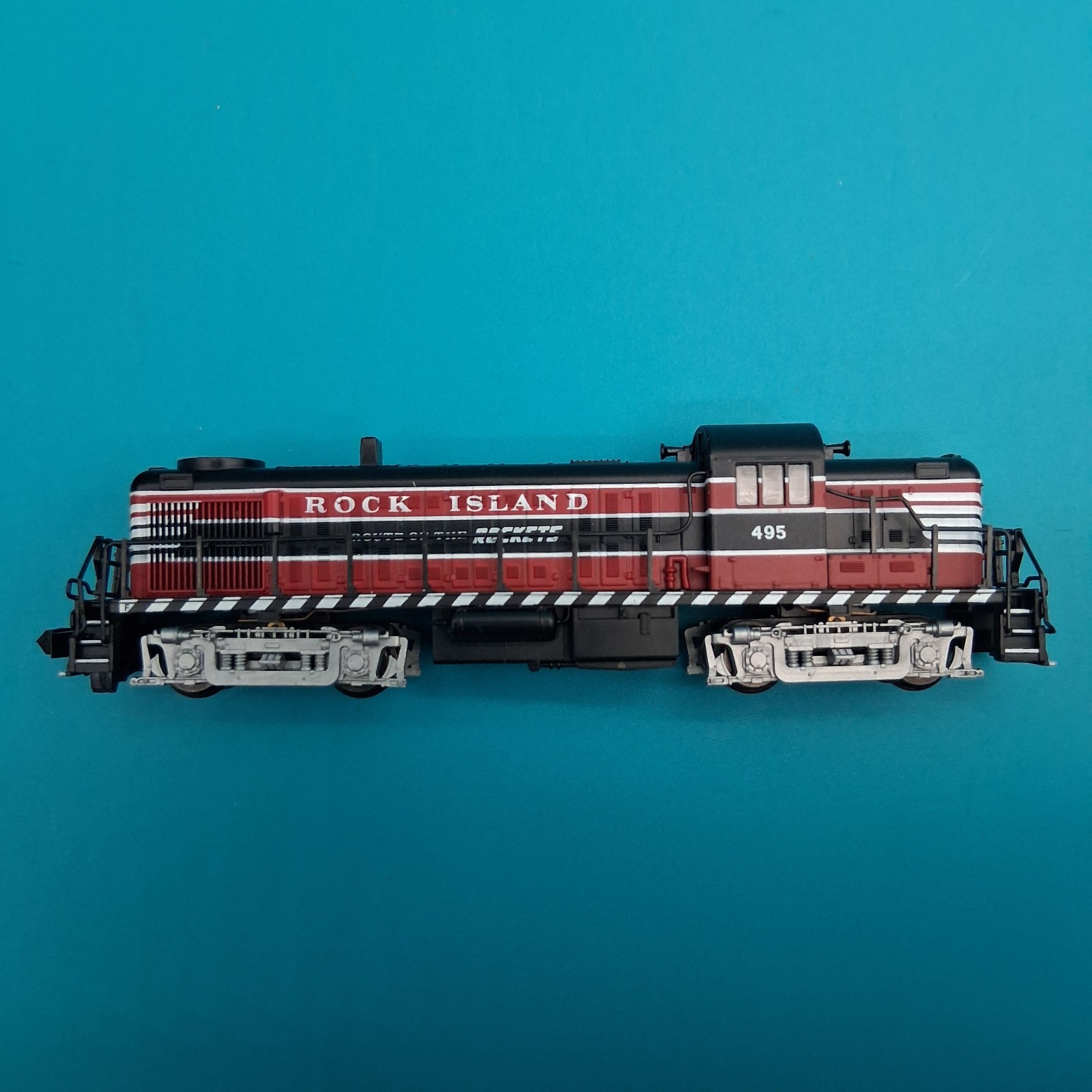 Atlas Classic # 42025 RS-3 Locomotive Rock Island # 495 N Gauge TESTED RUNS
