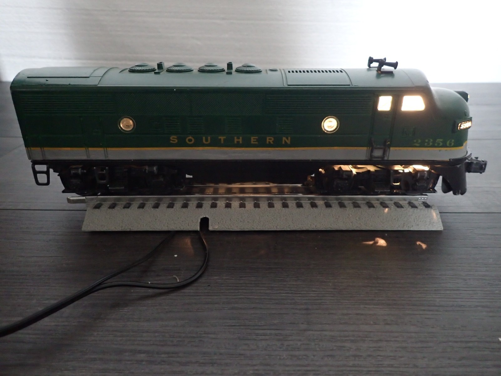 Lionel O Gauge Southern Diesel Locomotive A Unit From 1954 – 1956 Dummy Unit