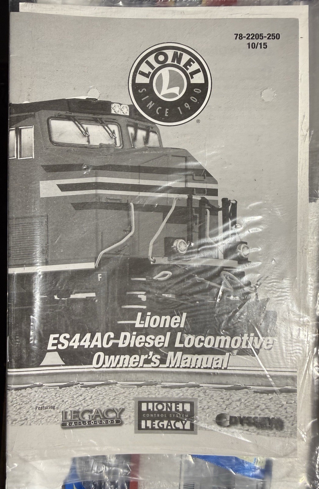 LIONEL 6-82216 SANTA FE “Warbonnet” LEGACY ES44AC Diesel Engine O-Gauge TESTED!!