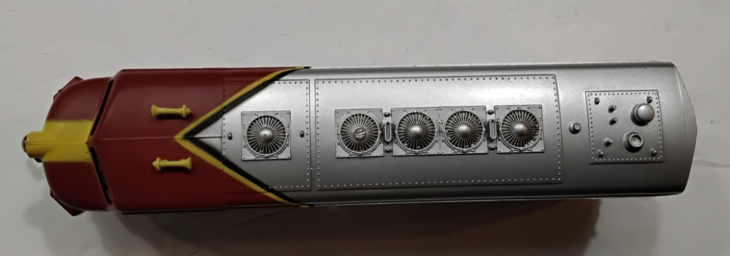 Tyco HO Scale Sante Fe Deisel Passenger Train Engine F9 with Headlights, L@@K!!!