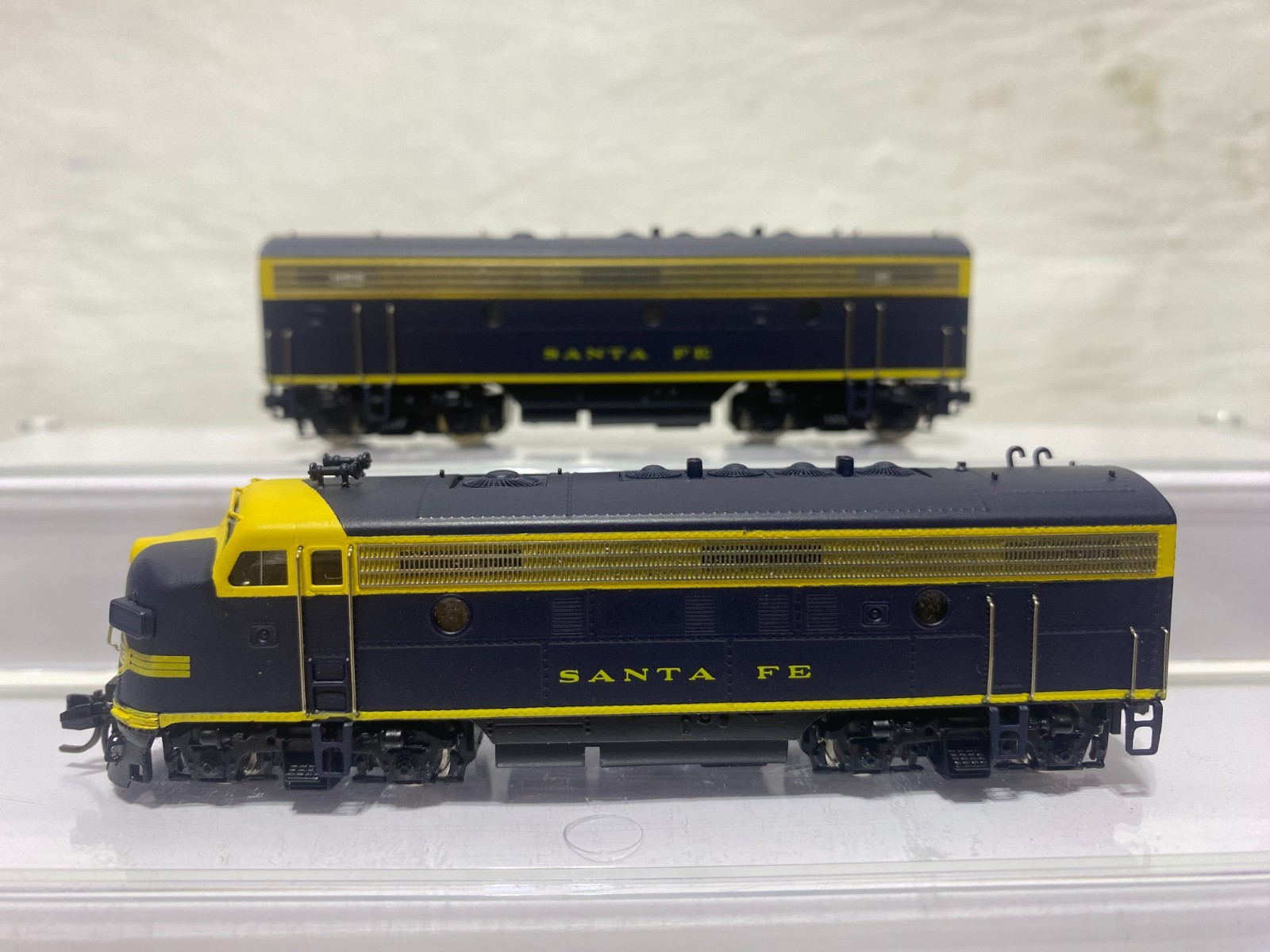 N Scale Key Models ATSF F7A & F7B