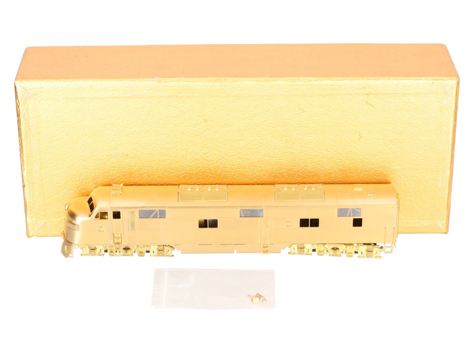 Oriental Limited HO BRASS EMD E7A 2000HP Diesel Loco w/ Large Number Boards -U/P