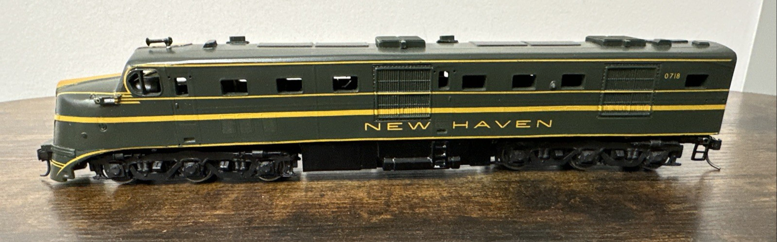 New Haven Terminal of Branford Hobbies HO #0718 ALCO DL-109 New Haven #401